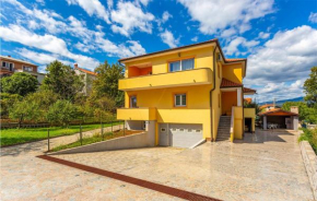 Lovely Apartment In Rijeka With Wifi